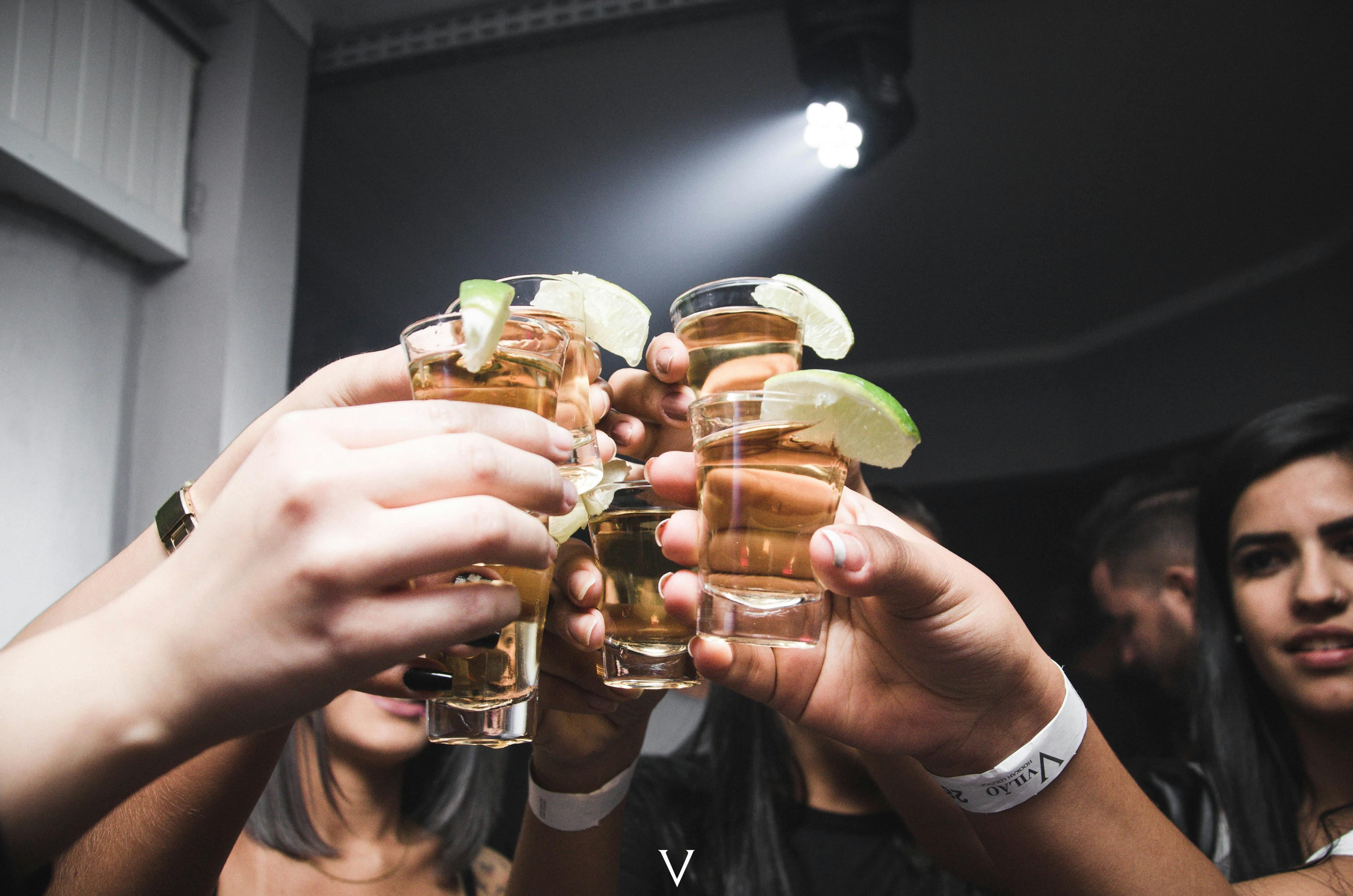 Barra de licores en un evento exclusivo de Moodrinks
